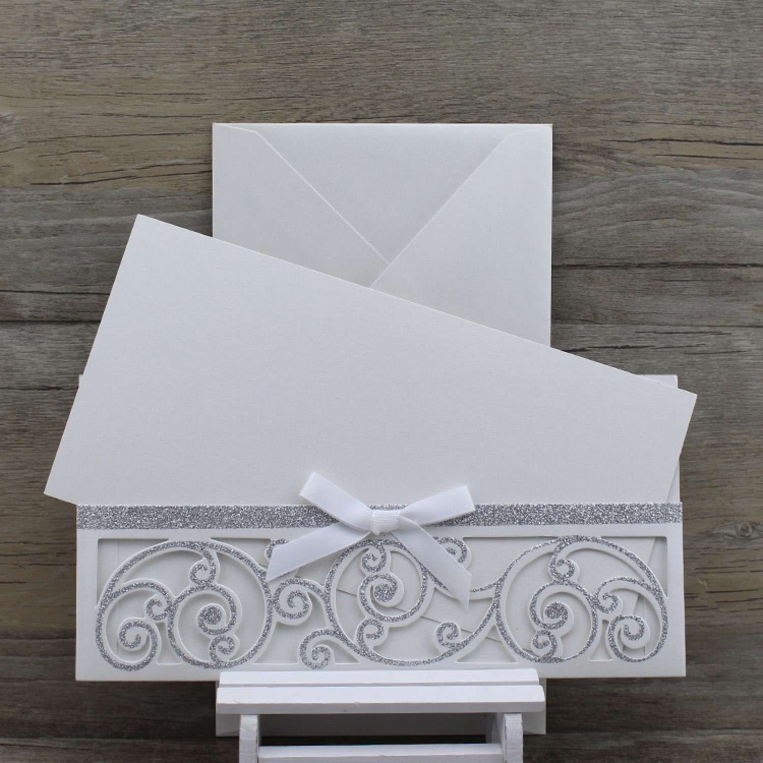 Glitter Invitation Card Customized Laser Cut Wedding Invitation Made in China